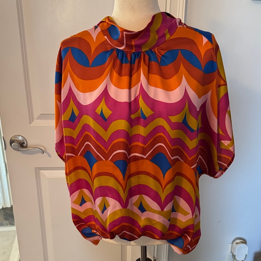 Adrienne Multicolor Retro Print Short Sleeve Blouse